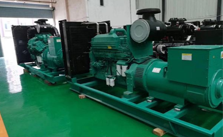 富宁发电机出租